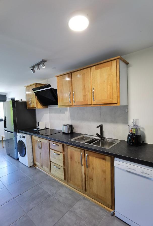 T3 - 100M2 - Residence Georgette Terre Sainte Luaran gambar