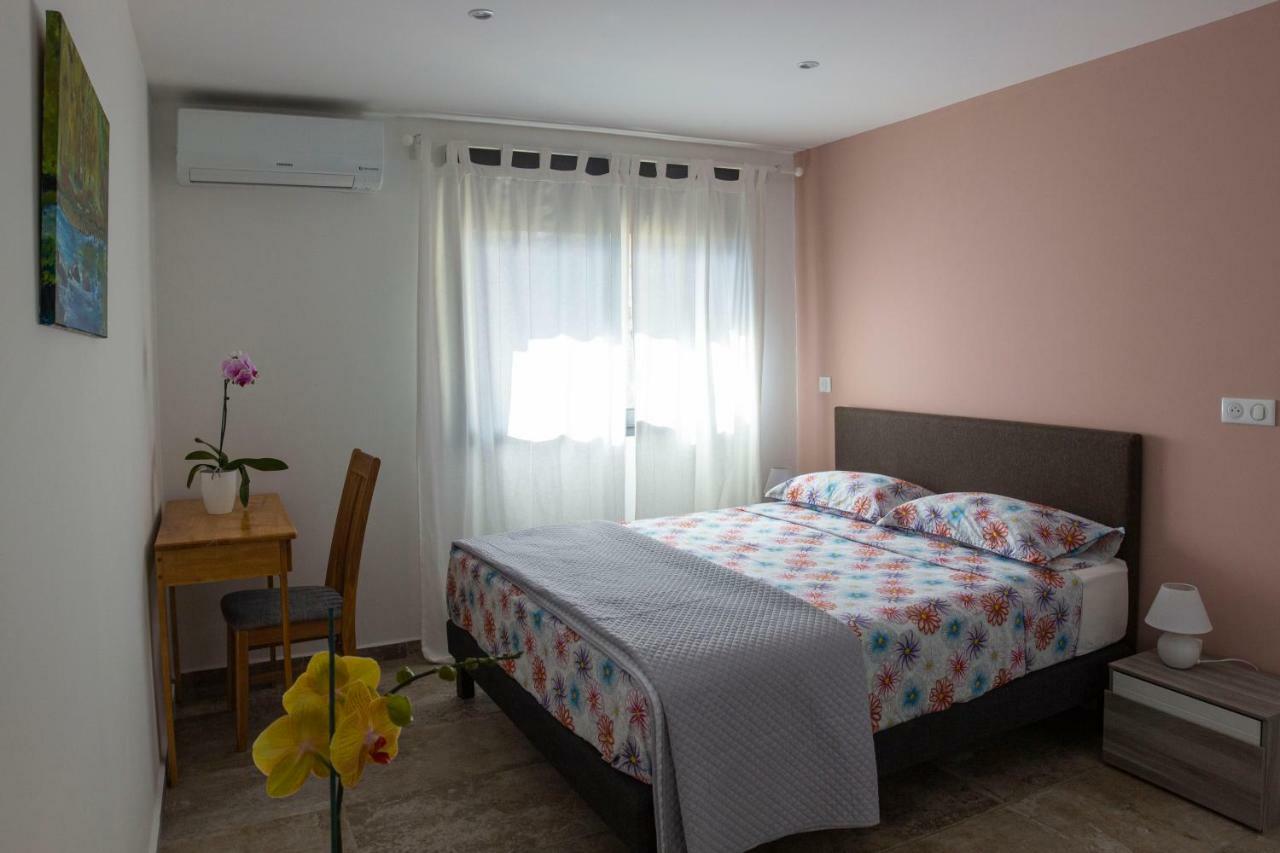 T3 - 100M2 - Residence Georgette Terre Sainte Luaran gambar